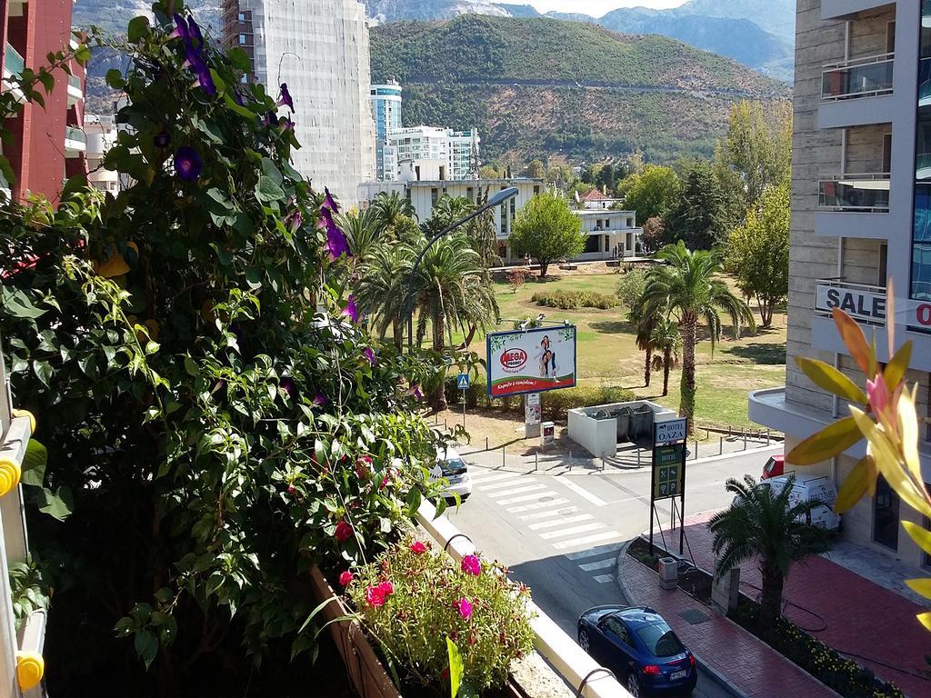 Marina Centar * Budva